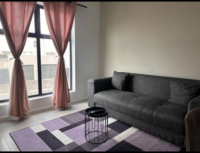 2 BEDROOM PROPERTY TO RENT IN PARKLANDS EAST